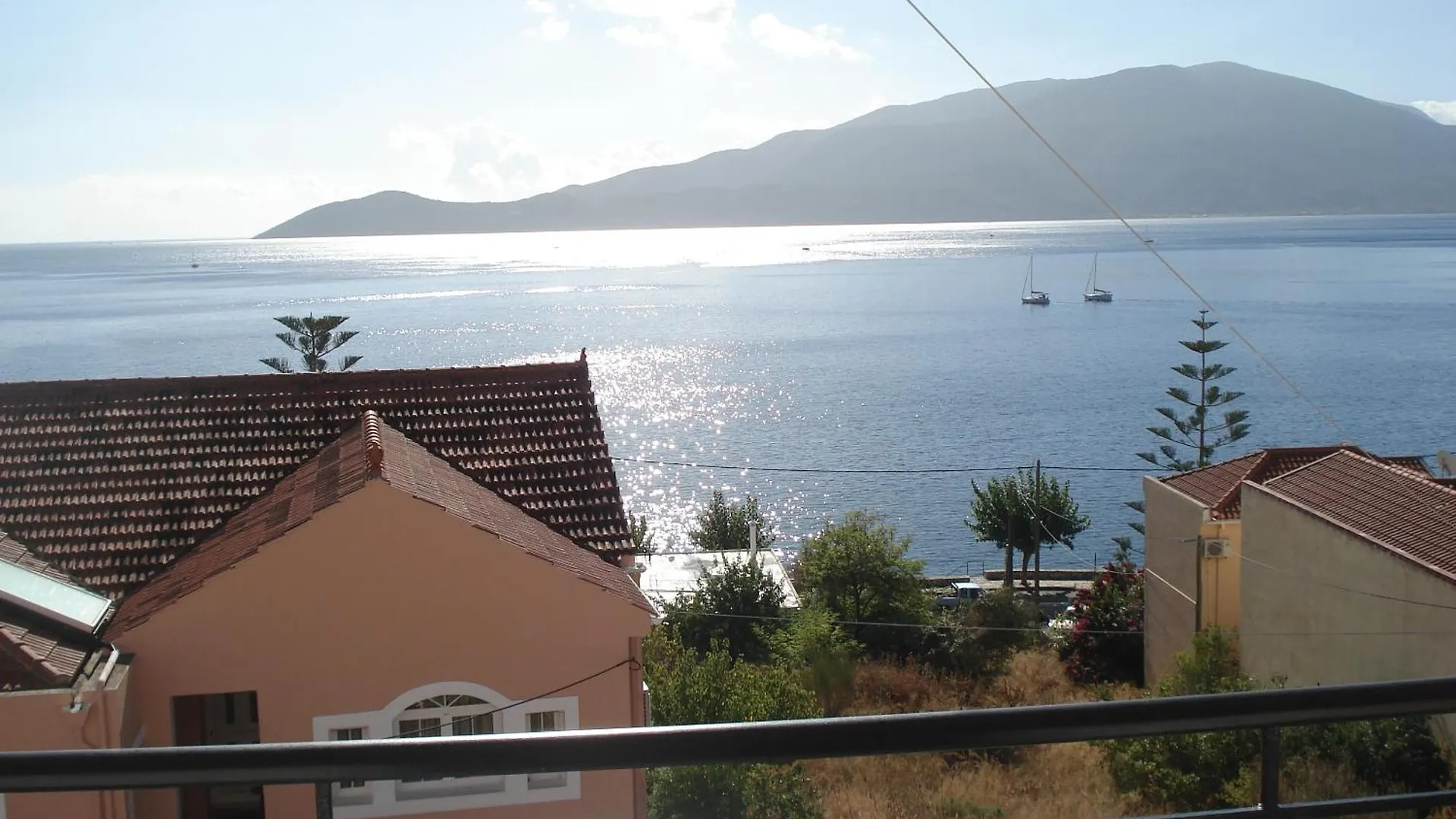 Mema'S Apartment Agia Efimia 0*,  Greece