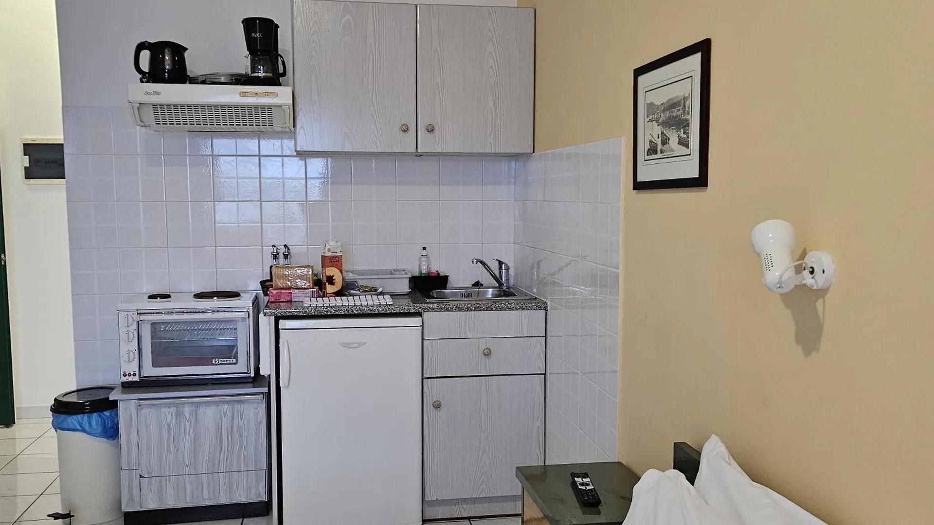 Mema'S Apartment Αγία Ευφημία